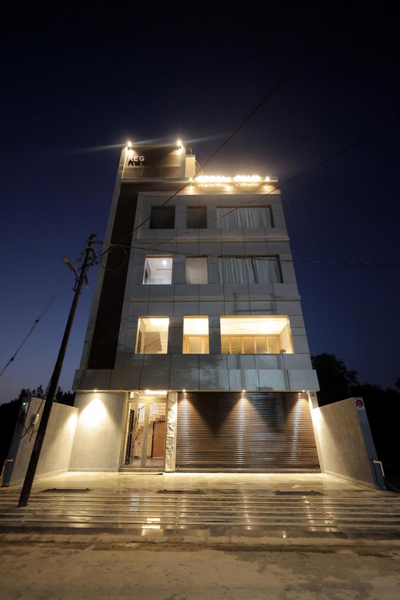 Hotel Regal Palm Moradabad Exterior foto